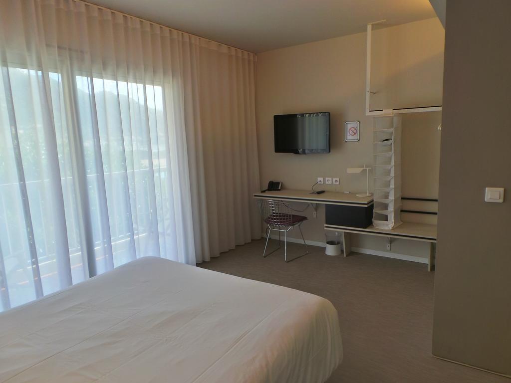 Hotel Palm Garavan Menton Bagian luar foto